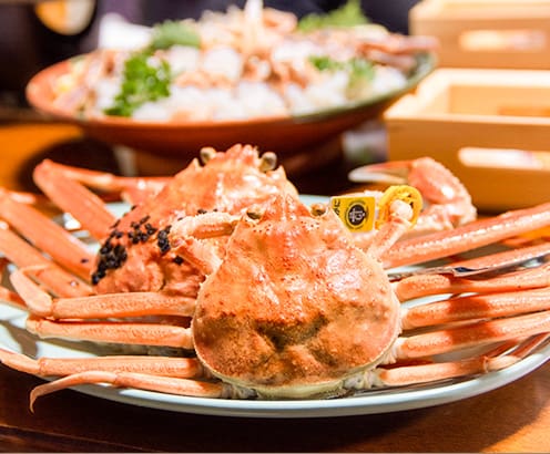 地元食材越前ガニと薪ストーブで温まる